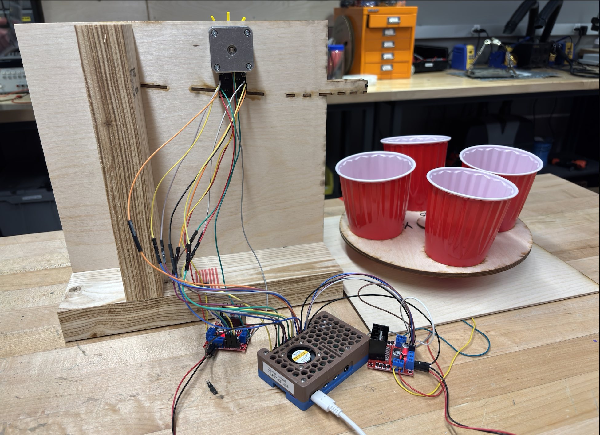 Colour-sorting ball machine — 4